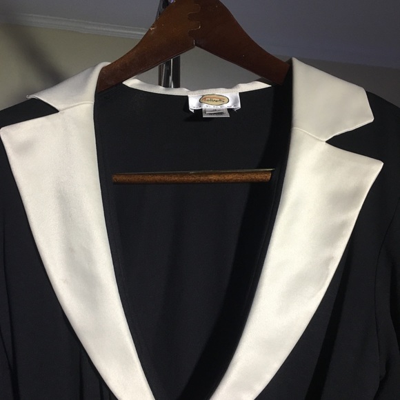 Talbots blouse - Picture 2 of 3